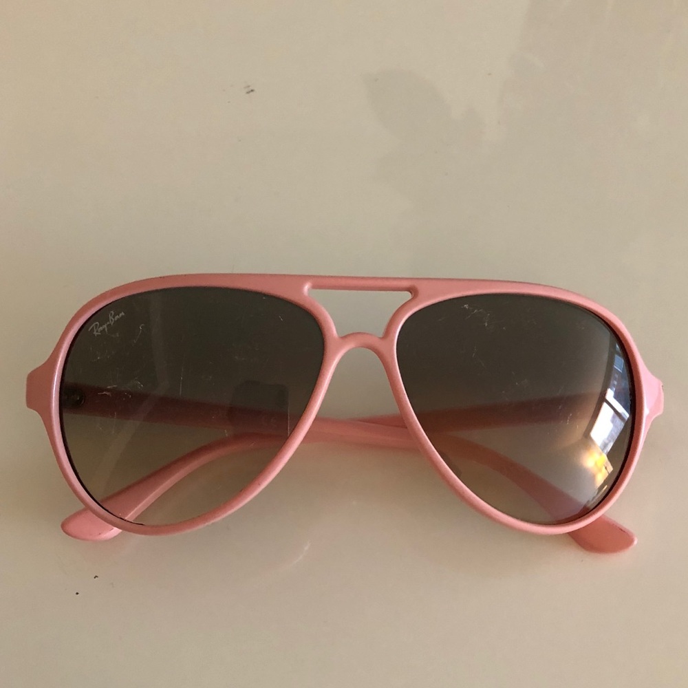 Ray-Ban Plastic Aviators